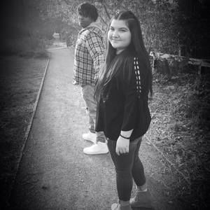 Meet your Posher, Mariadel